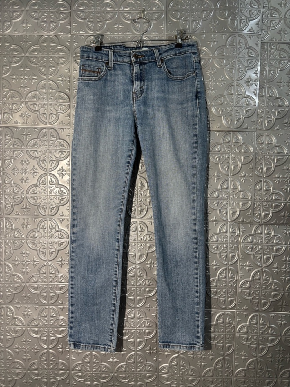 Levis Mid Rise slim straight Denim Jeans Blue Wash 8 Embroidered Women 29x32